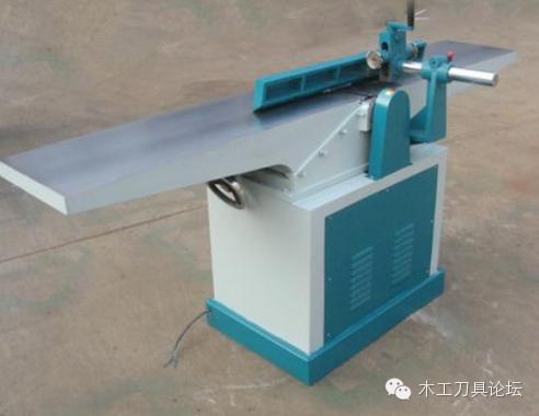 木工房的必备设备(木工房的机器设备和工具的介绍与推荐)(4)