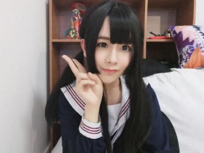 ​盘点几位很火的“女装