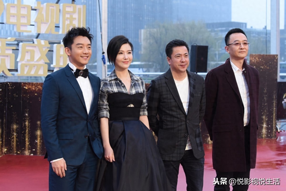 气质清纯内敛的“杨子姗”，有着中国女性的温顺与柔情，你觉得呢