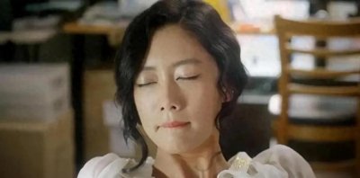 ​为艺术献身：李成敏（CLARA LEE、克拉拉）