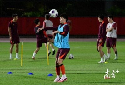 ​19日晚世预赛再战日本，