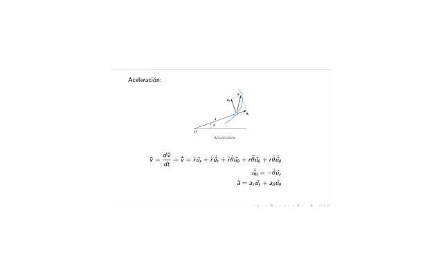 男子脱下袜子让妹夫帮妹妹擦嘴巴，妹妹生气道：你半年没洗脚了吧