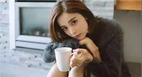 女生说好无聊暗示什么2