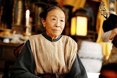 ​新凤霞事件再次反转，