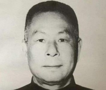 ​1972年，曾山去世，毛主