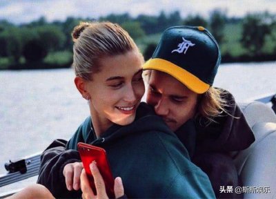 ​比伯发文再度表白海莉