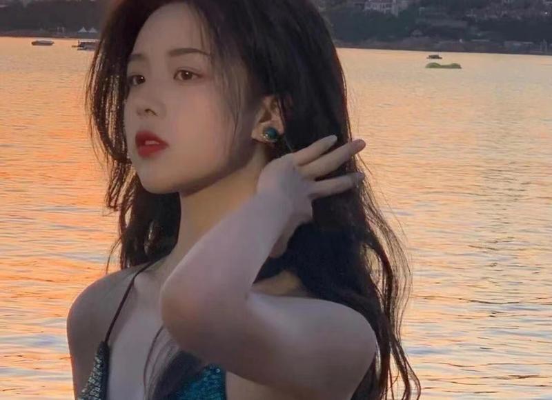 和女生聊天越聊越淡，该怎么办？