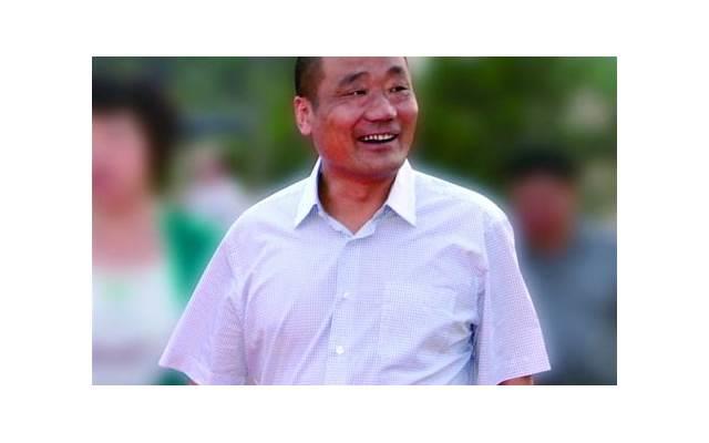 部门经理要我和他一起出差，可是我已经结婚了